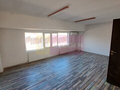 Spatiu birouri (sau hala) 150mp, zona Republica